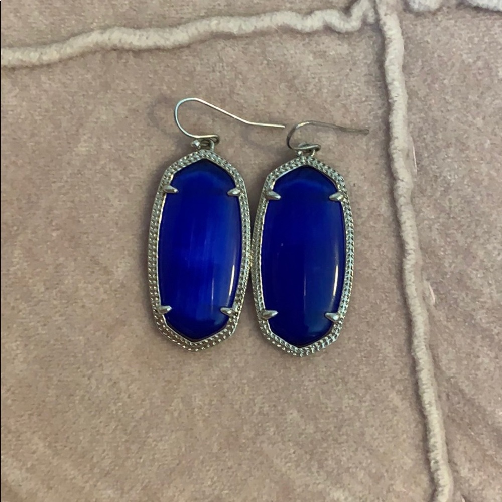 Kendra Scott Elle earrings